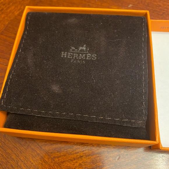 Hermès leather bracelet - Picture 13 of 13